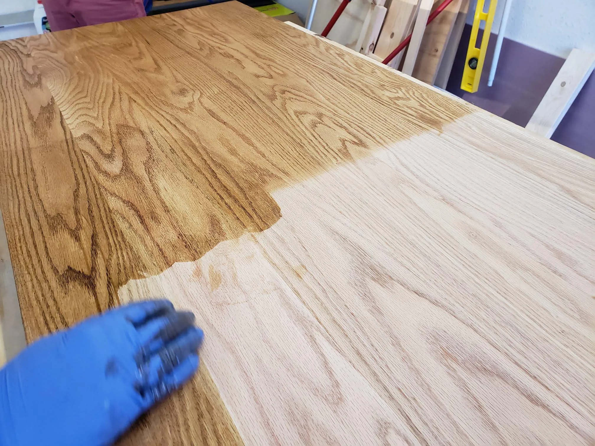 Applying finish to the tabletop